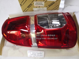 81561-0K150,Toyota Hilux Rear Combination Lamp LH,81560-0K150