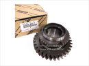 33032-60111,陆地巡洋舰丰田皮卡变速箱一档齿轮,3303260110