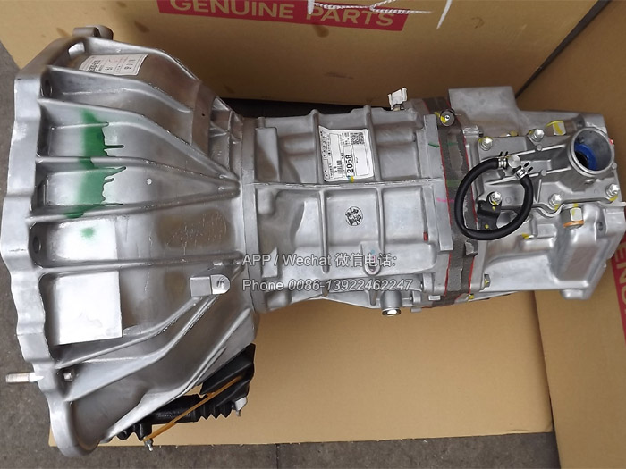 33030-6A411,LC70丰田陆巡皮卡1HZ变速箱,33030-6A414