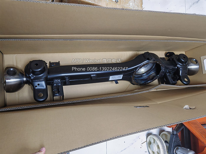 43110-60474,原厂丰田皮卡LC79陆地巡洋舰前桥壳总成,4311060474 43110-60474,原厂丰田皮卡LC79陆地巡洋舰前桥壳总成,4311060474