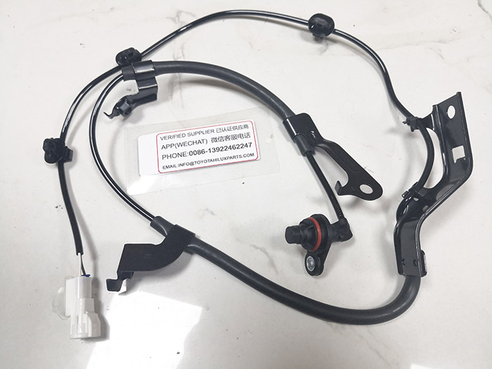 89542-0K050,HILUX海拉克斯两驱丰田皮卡ABS传感器,89543-0K050